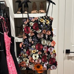 Mini floral strapless dress